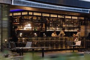 Bar (di hartanah)