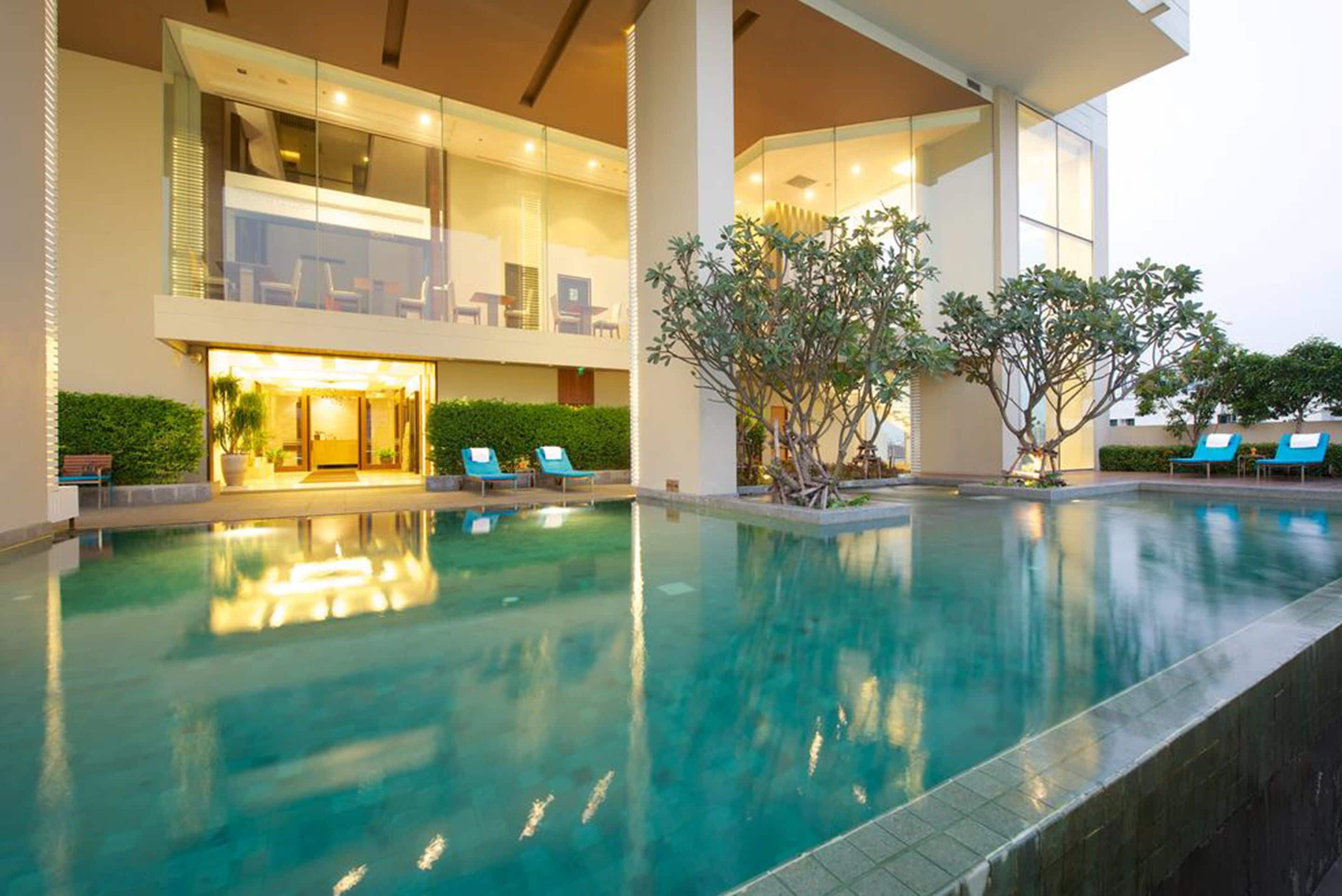 indoor pool, outdoor pool