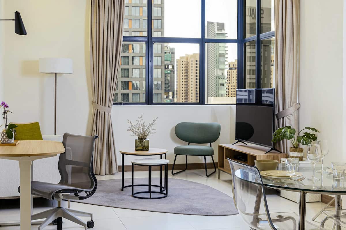 家庭公寓, 2 间卧室 | 客房内保险箱、特色装修、特色家居、办公桌