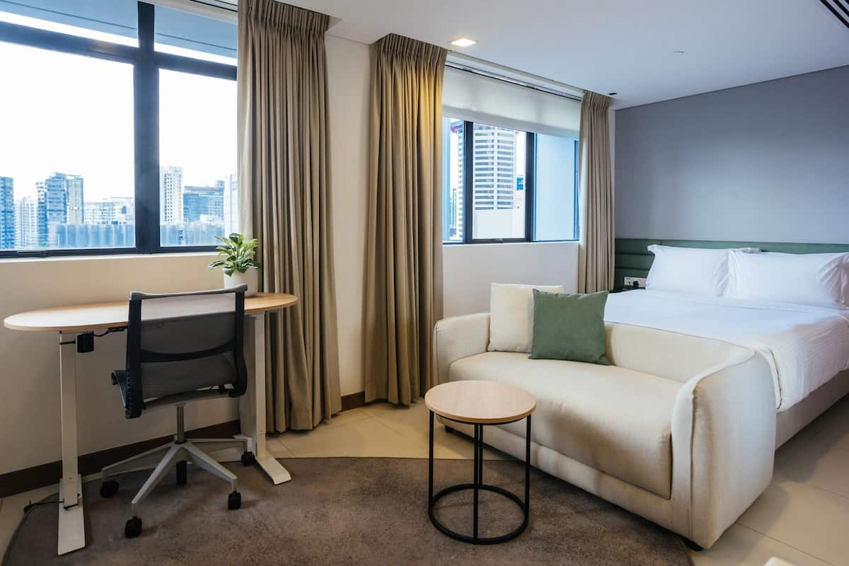 Executive-Studio, 1 Doppelbett | Zimmersafe, individuell dekoriert, individuell eingerichtet