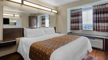 Ropa de cama de alta calidad y escritorio