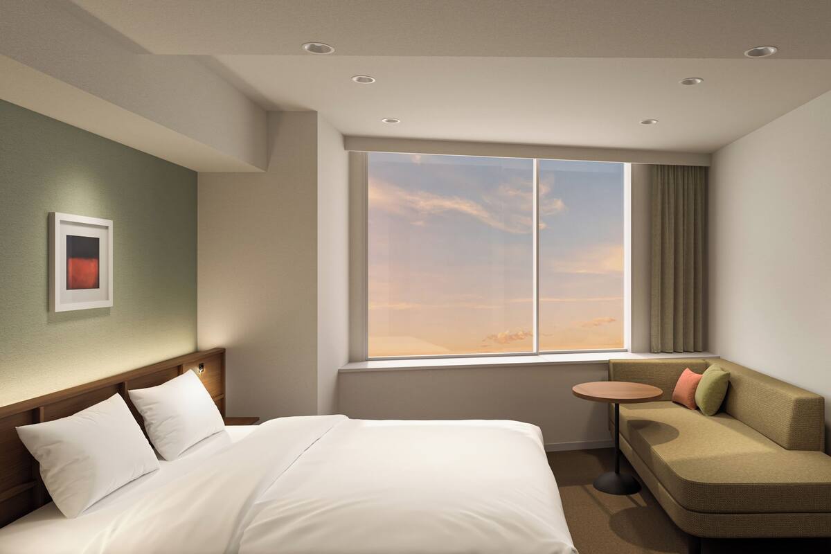 1 bedroom, premium bedding, in-room safe, laptop workspace