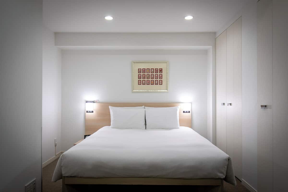1 bedroom, in-room safe, desk, laptop workspace