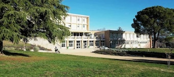 Complexe Hôtelier Regain