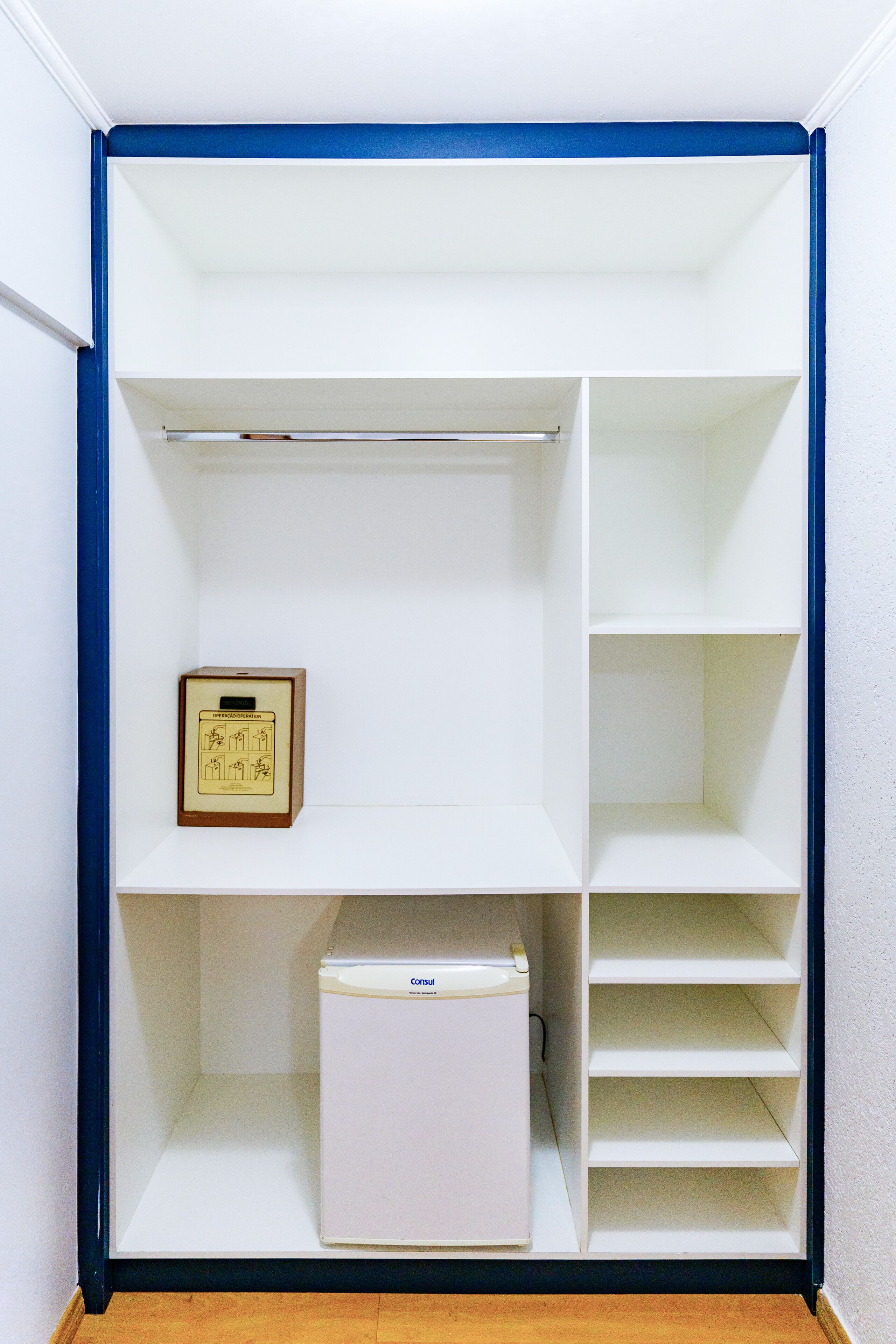 Photo - Carillon Plaza Hotel