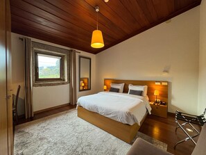 Chambre Double Supérieure, bain à remous