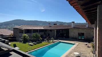 Doppel- oder Zweibettzimmer, Poolblick | Ausblick vom Zimmer