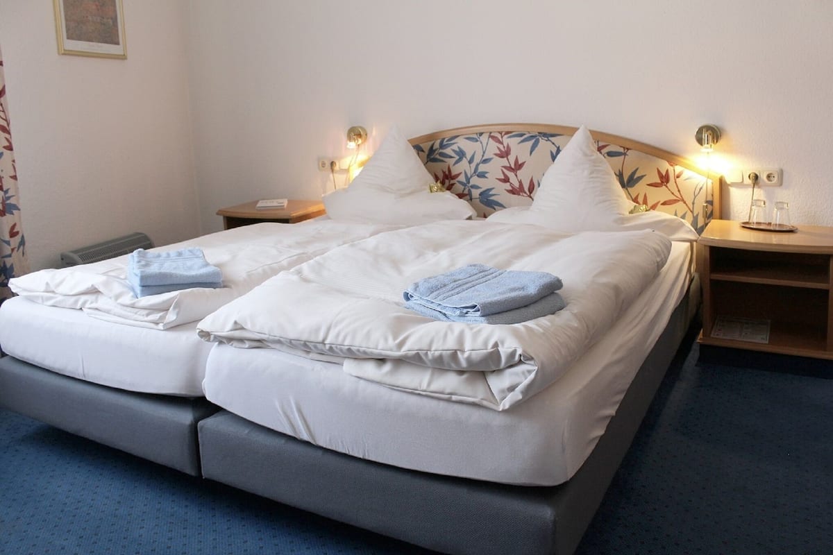 Premium bedding, desk, blackout drapes, rollaway beds (surcharge)