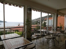 Daily buffet breakfast (EUR 15 per person)