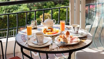 Tägliches Frühstücksbuffet gegen Gebühr