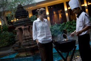 BBQ/picnic Area - Hotel Santika Premiere Malang (Malang)