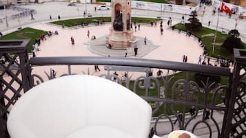 Suite | Balcony