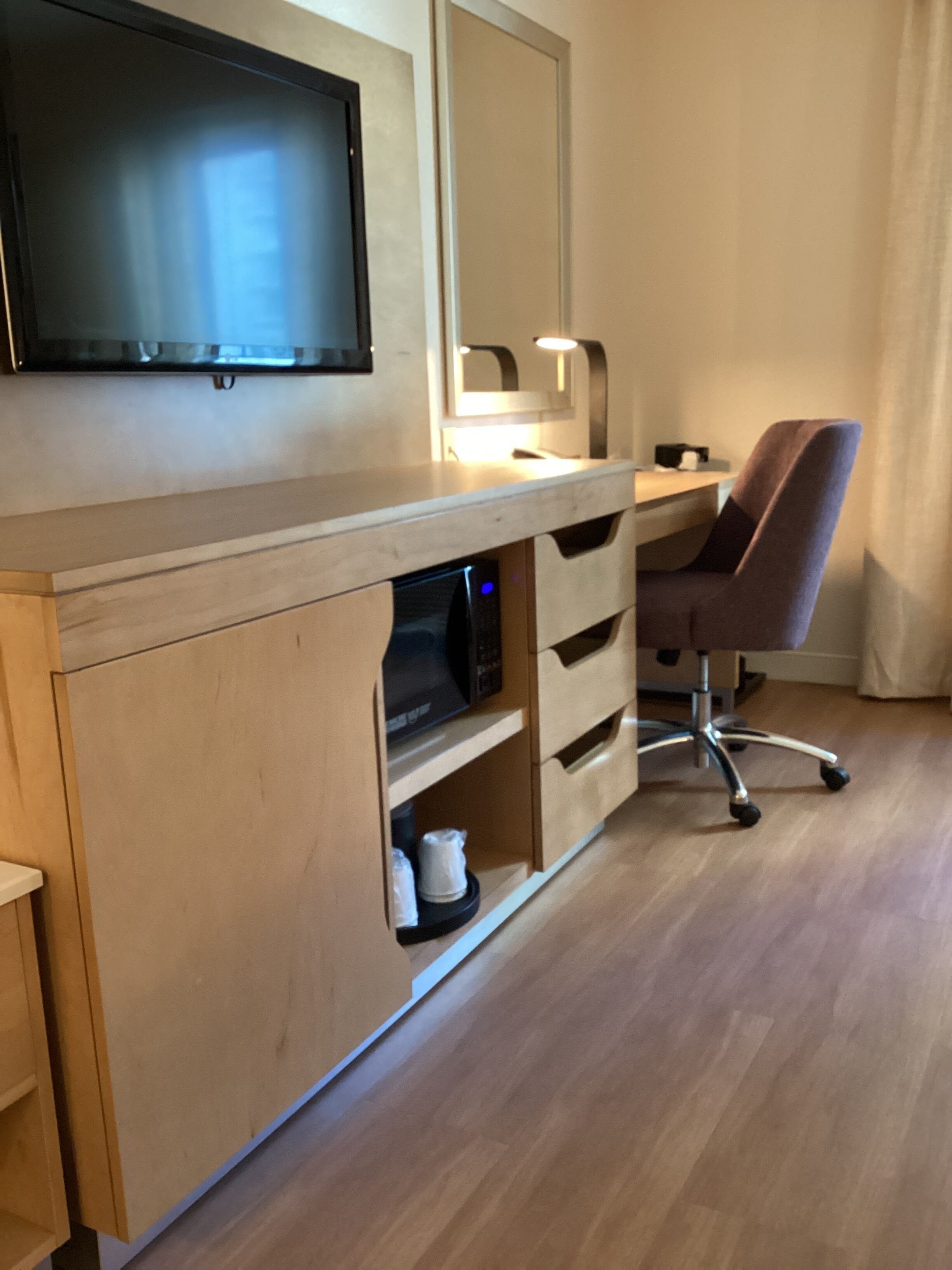 1 bedroom, hypo-allergenic bedding, in-room safe, desk