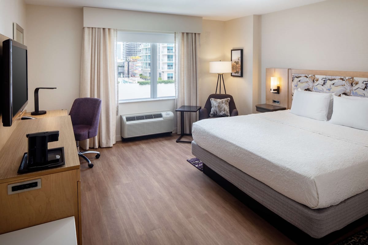 Hypo-allergenic bedding available, in-room safe, desk, blackout drapes