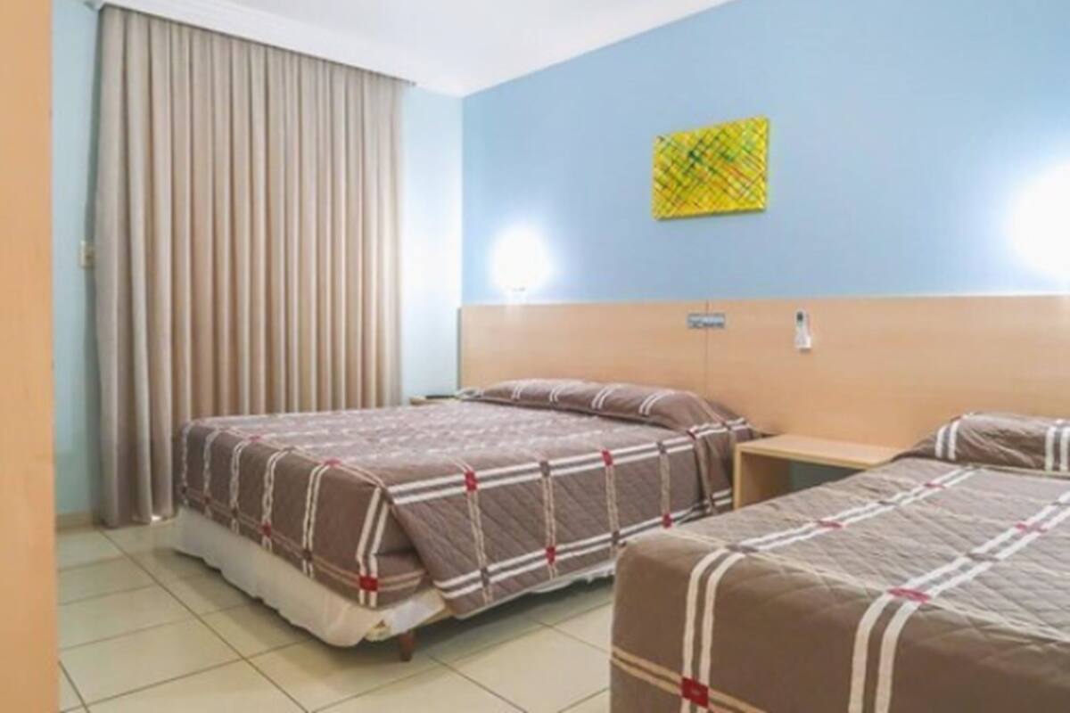 Deluxe Triple Room | Minibar, in-room safe, desk, WiFi (free)