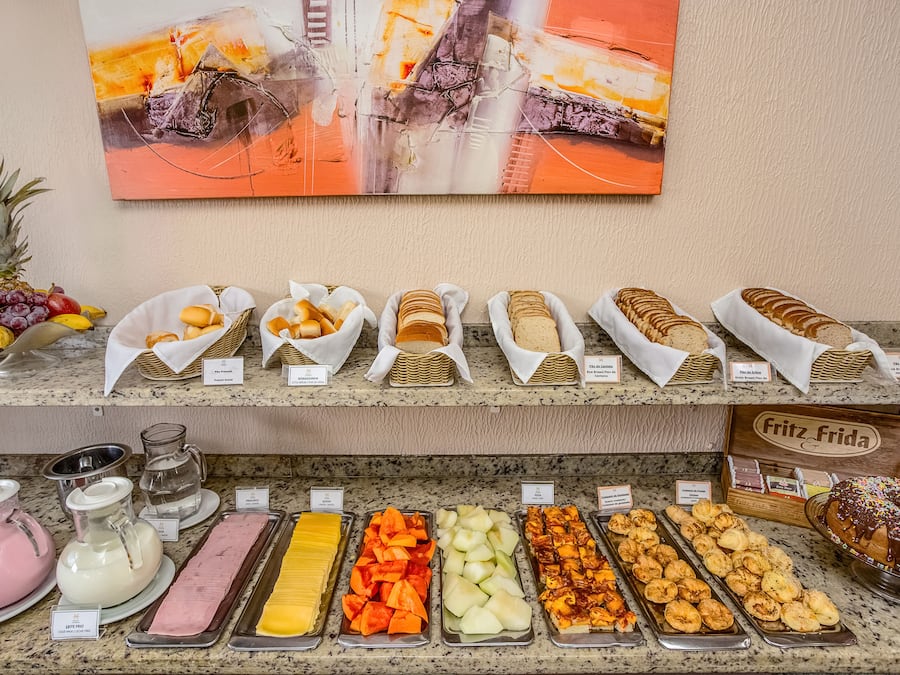 Petit déjeuner buffet compris tous les jours