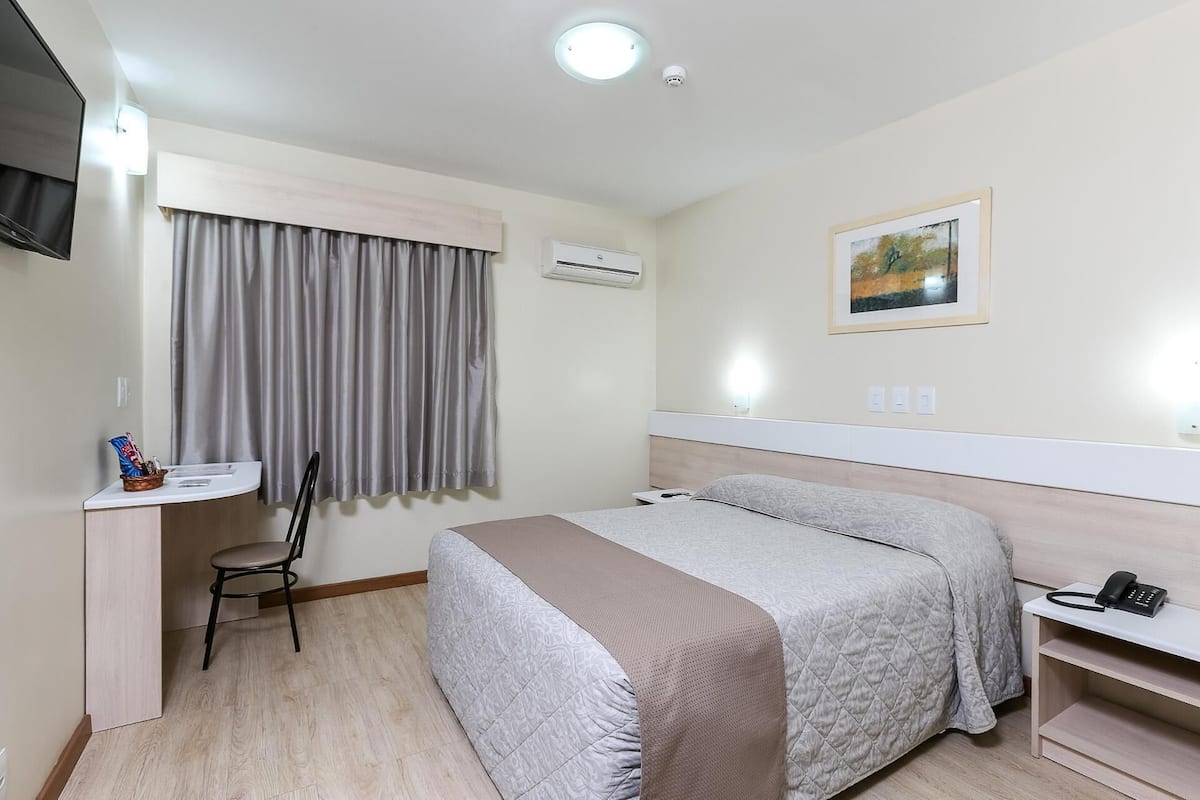 1 bedroom, minibar, in-room safe, desk