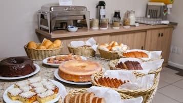 Desayuno buffet incluido todos los días