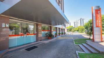 Entrada da propriedade