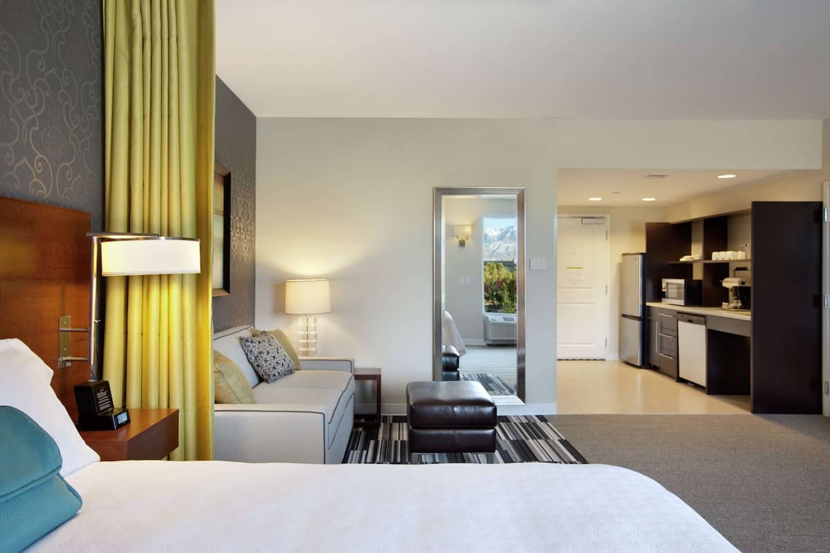 In-room safe, desk, laptop workspace, soundproofing