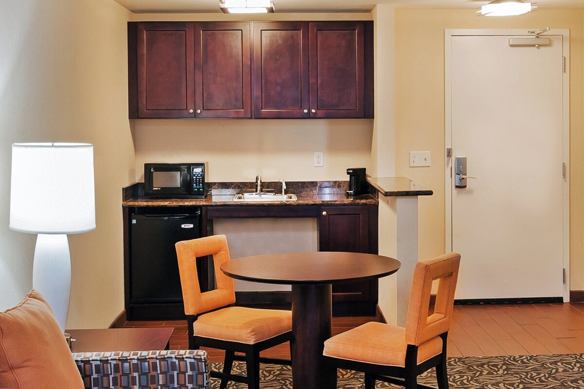 Suite, 1 King Bed, Accessible (Communications, Mobility) | Desk, laptop workspace, blackout curtains, iron/ironing board