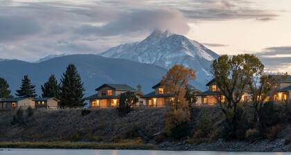 Yellowstone Valley Lodge, an Ascend Collection Hotel