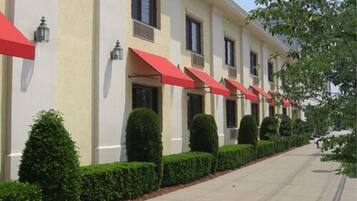 บริเวณภายนอก