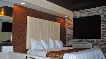 Blackout curtains, free WiFi, bed sheets