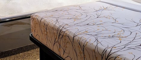 Deluxe-Zimmer, 1 King-Bett, Whirlpool