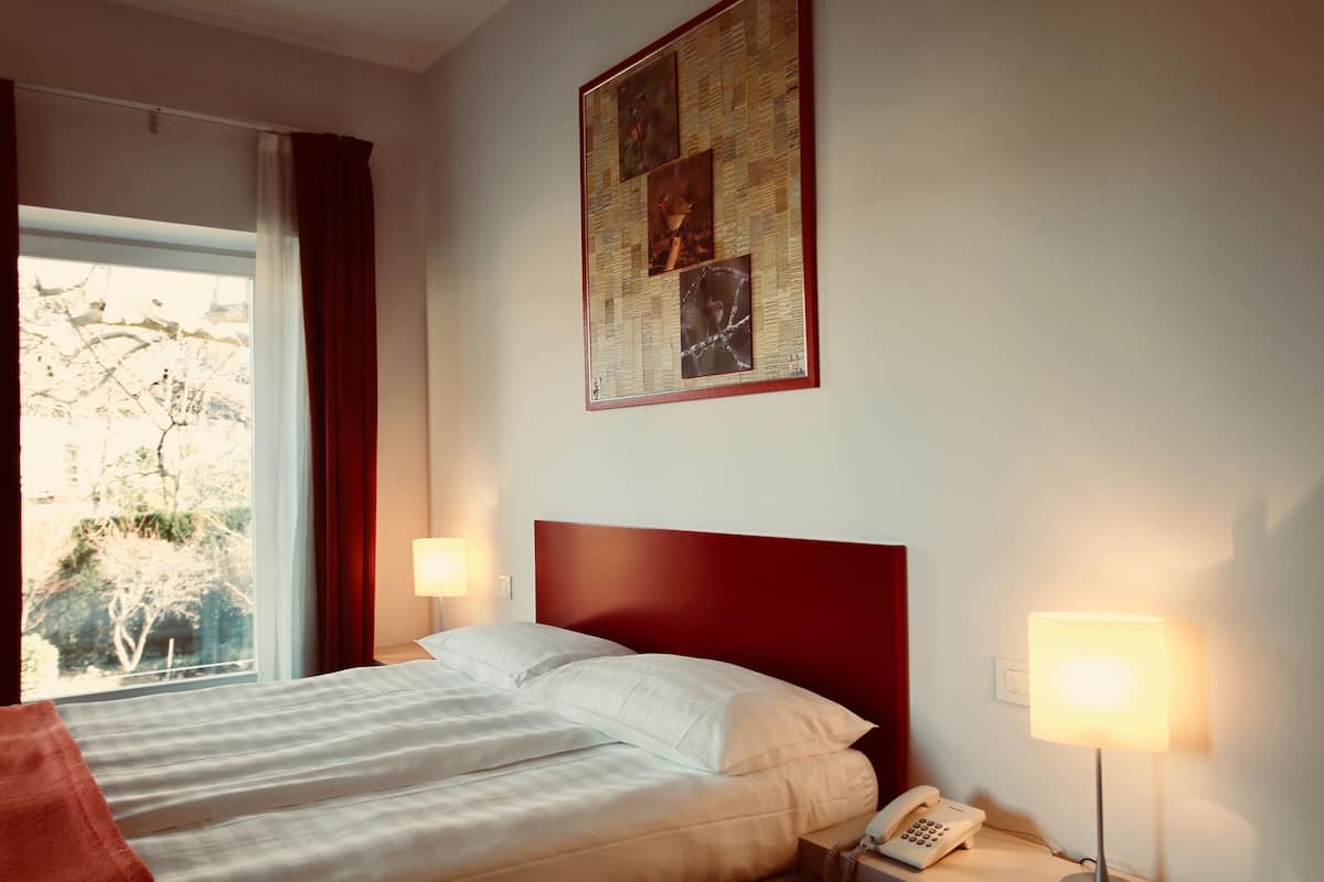 Luxury-Suite, Flussblick | Hochwertige Bettwaren, Daunenbettdecken, Select-Comfort-Betten, Minibar