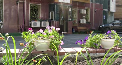 YELLOW UNLIMITED HOTEL 4