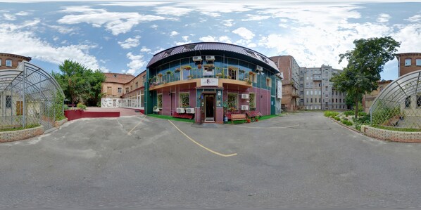 住宿正面