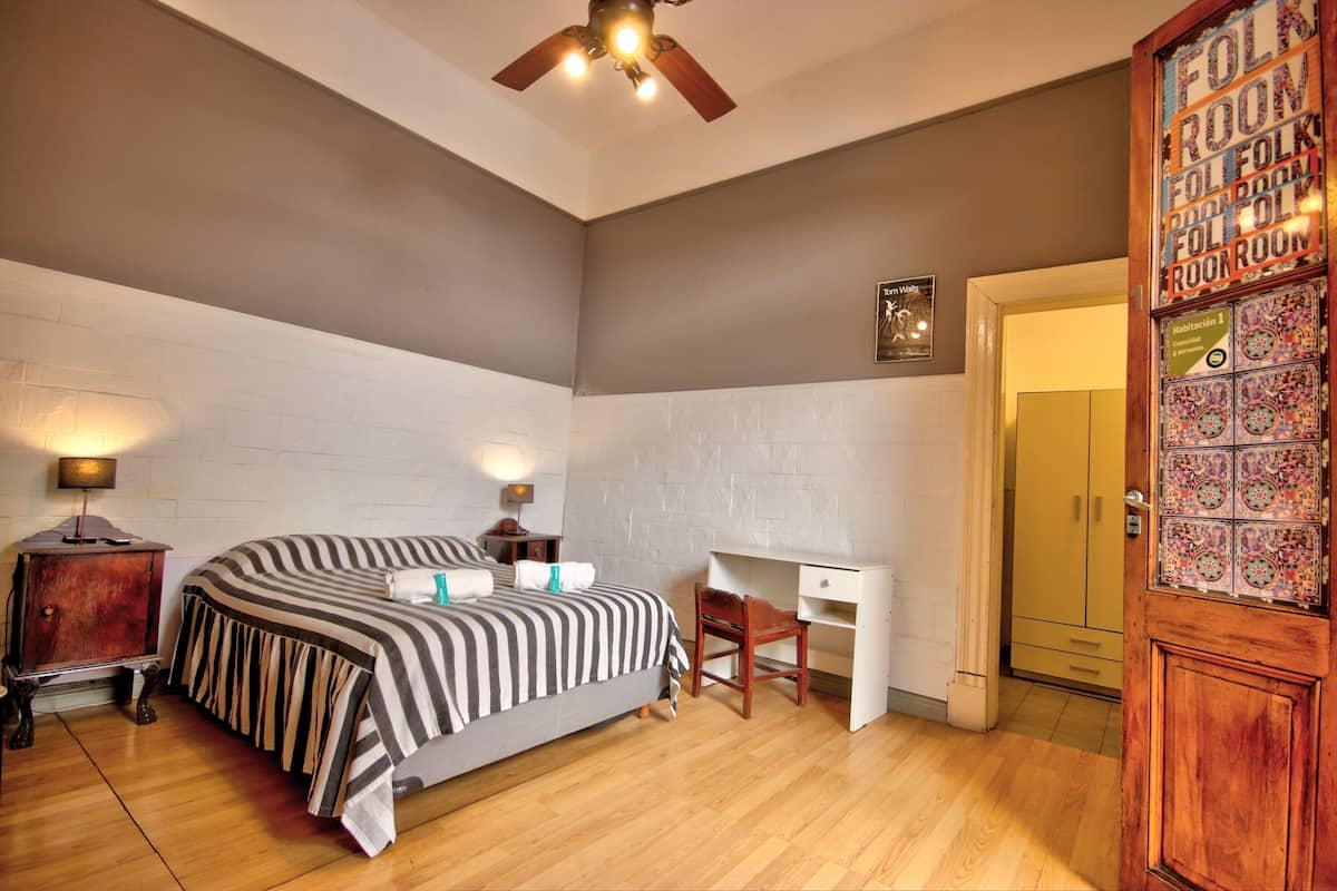 Double Room, Private Bathroom | Iron/ironing board, free WiFi, bed sheets