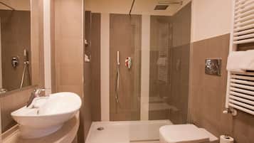 Regadera, regadera tipo lluvia, amenidades de baño gratuitas
