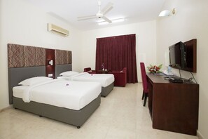 Premium bedding, Select Comfort beds, in-room safe - Samara Hotel (Muscat)