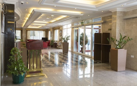 Lobby. Samara Hotel