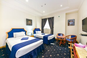 Standard Double Room | Down comforters, minibar, in-room safe, desk - Grand Qatar Palace (Doha)