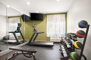 Fitness facility - Spark by Hilton Mansfield (Mansfield)