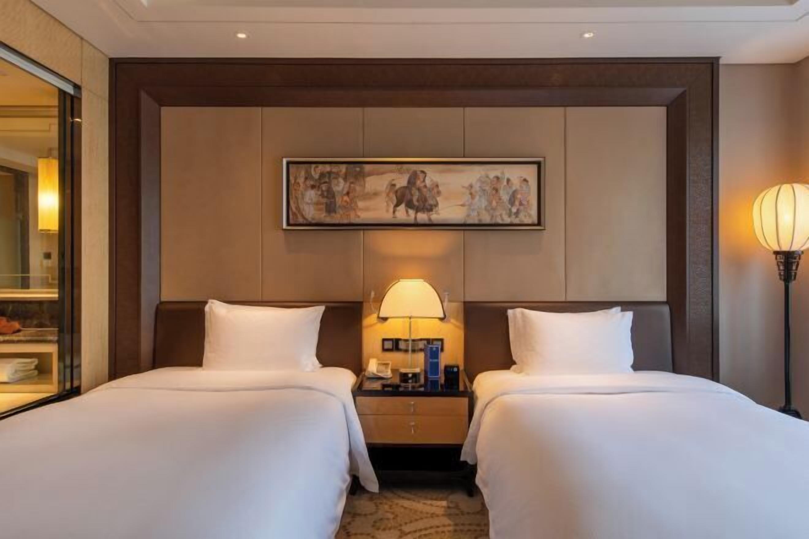 Down duvets, minibar, in-room safe, desk