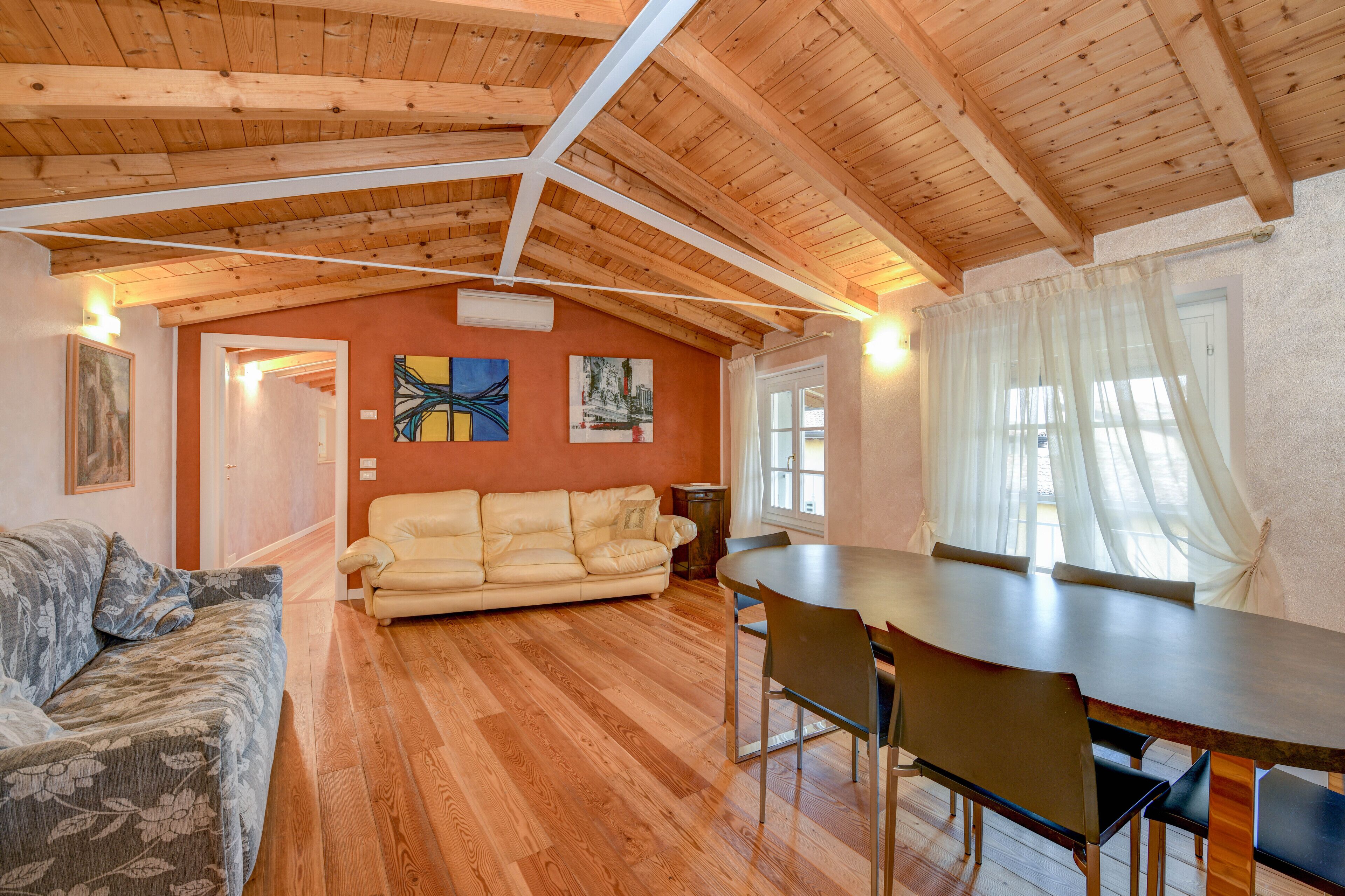 Panoramic-Apartment (Whirlpool) | 1 Schlafzimmer, hochwertige Bettwaren, Pillowtop-Betten