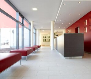 Lobby - Qualitel Hotel Wilnsdorf (Wilnsdorf)
