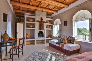 Superior Double Room | Living area