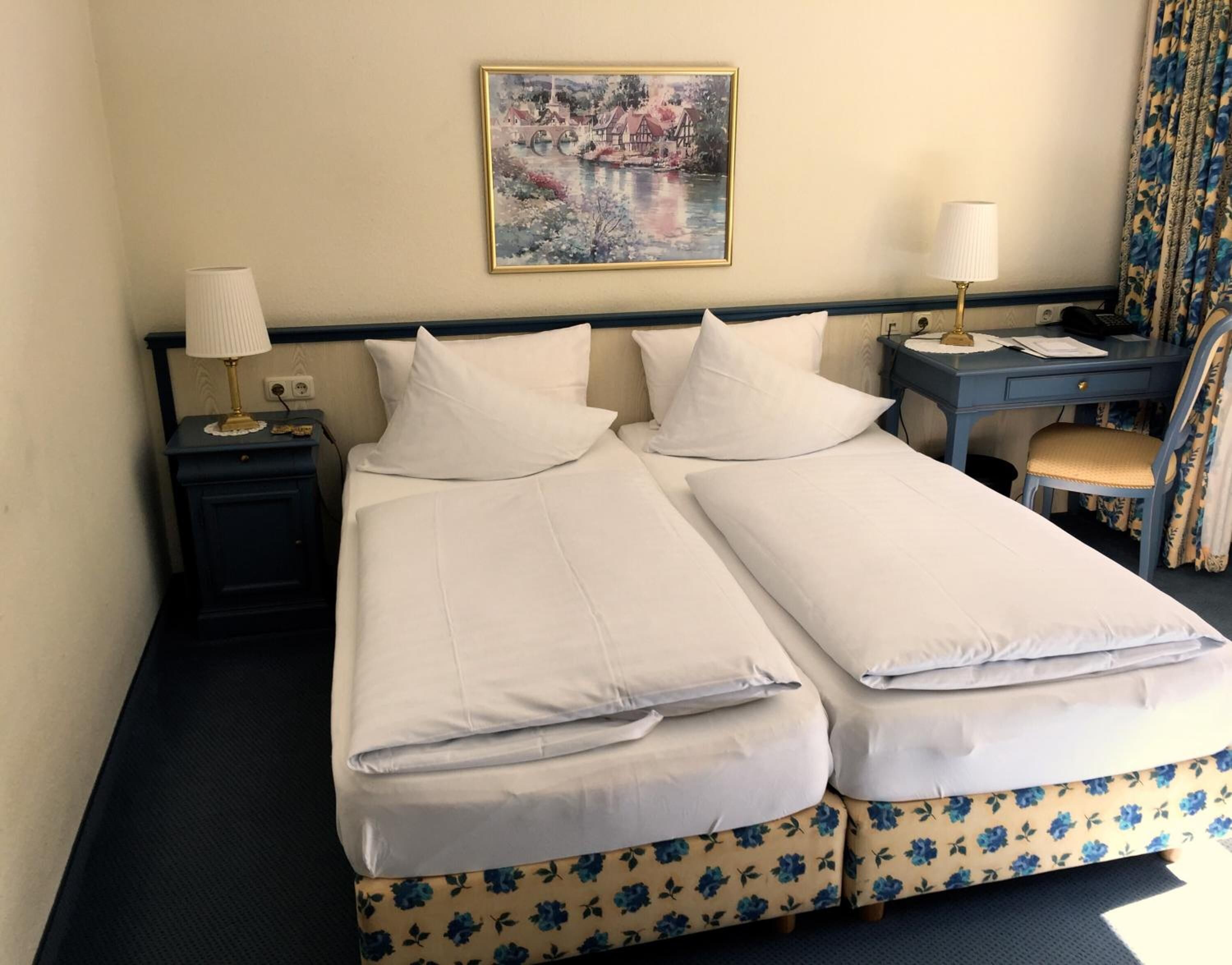 premium bedding, minibar, individually furnished, desk