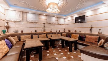 Deep-tissue massages, sports massages, massages