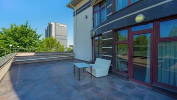 Colchones Select Comfort, minibar, caja fuerte y escritorio