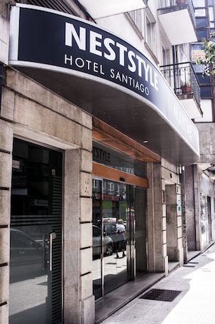 Property entrance. Nest Style Santiago