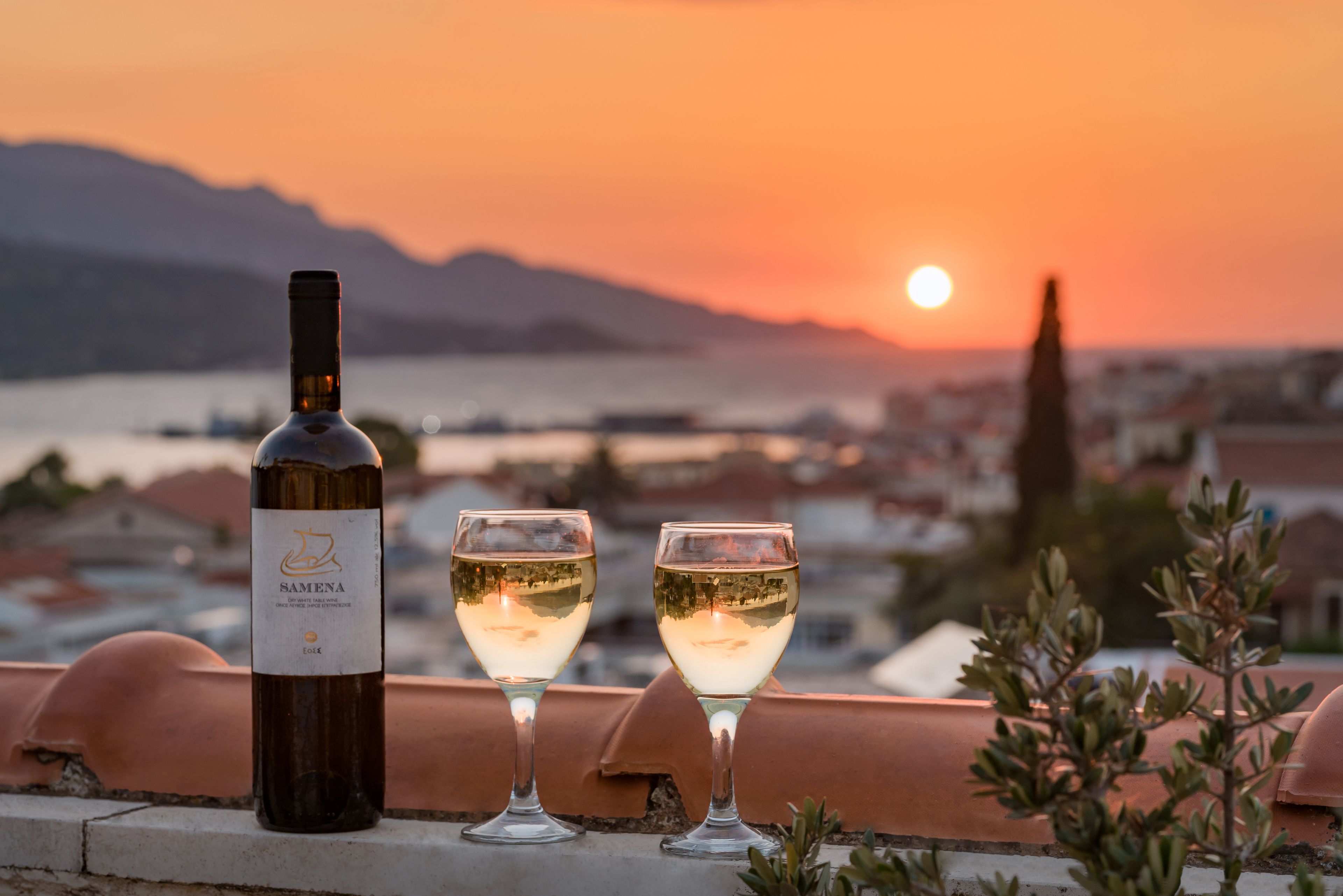 Photo - Virginia Hotel