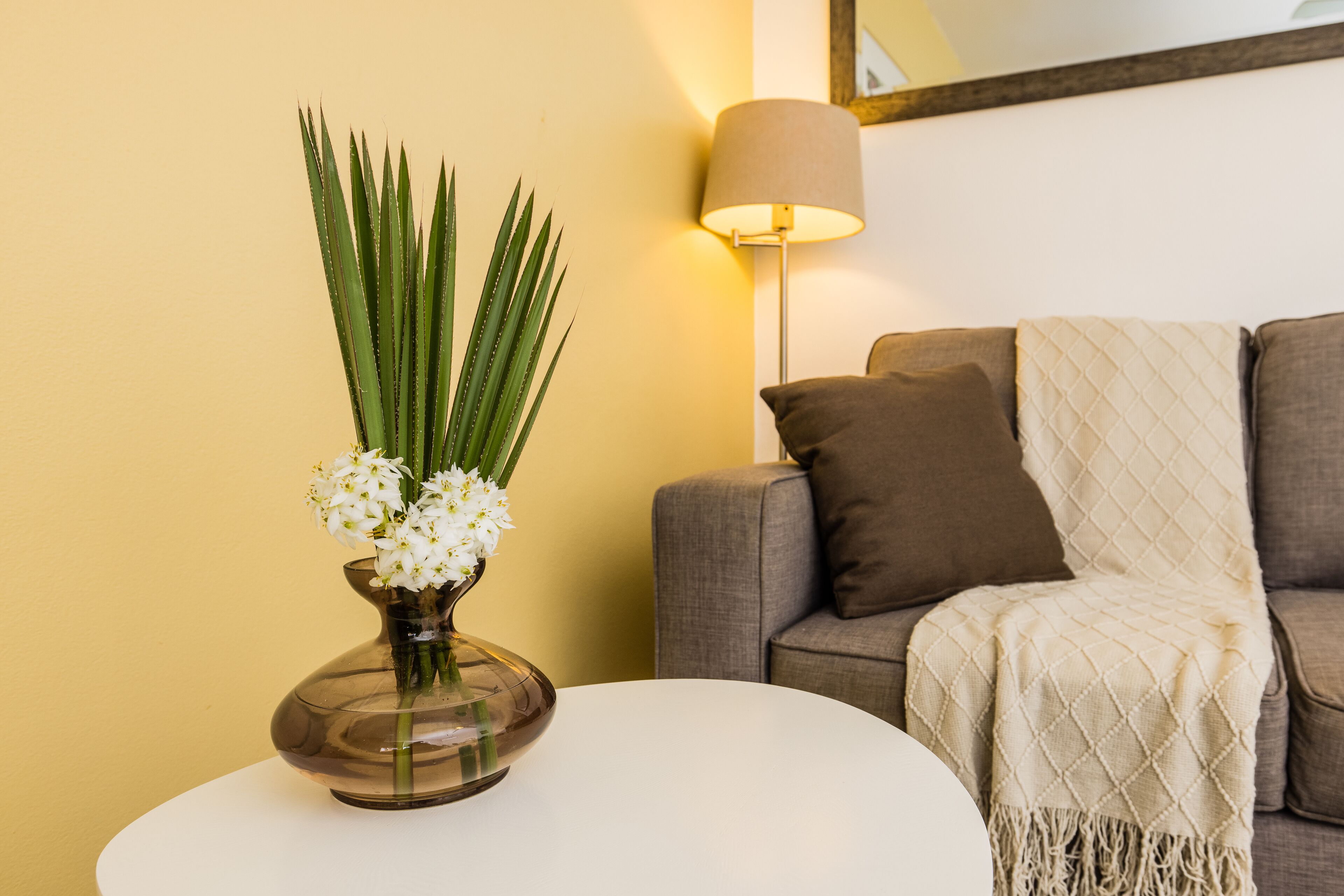 suite, 1 bedroom | living area | 32-inch lcd tv with cable channels, tv, dvd player