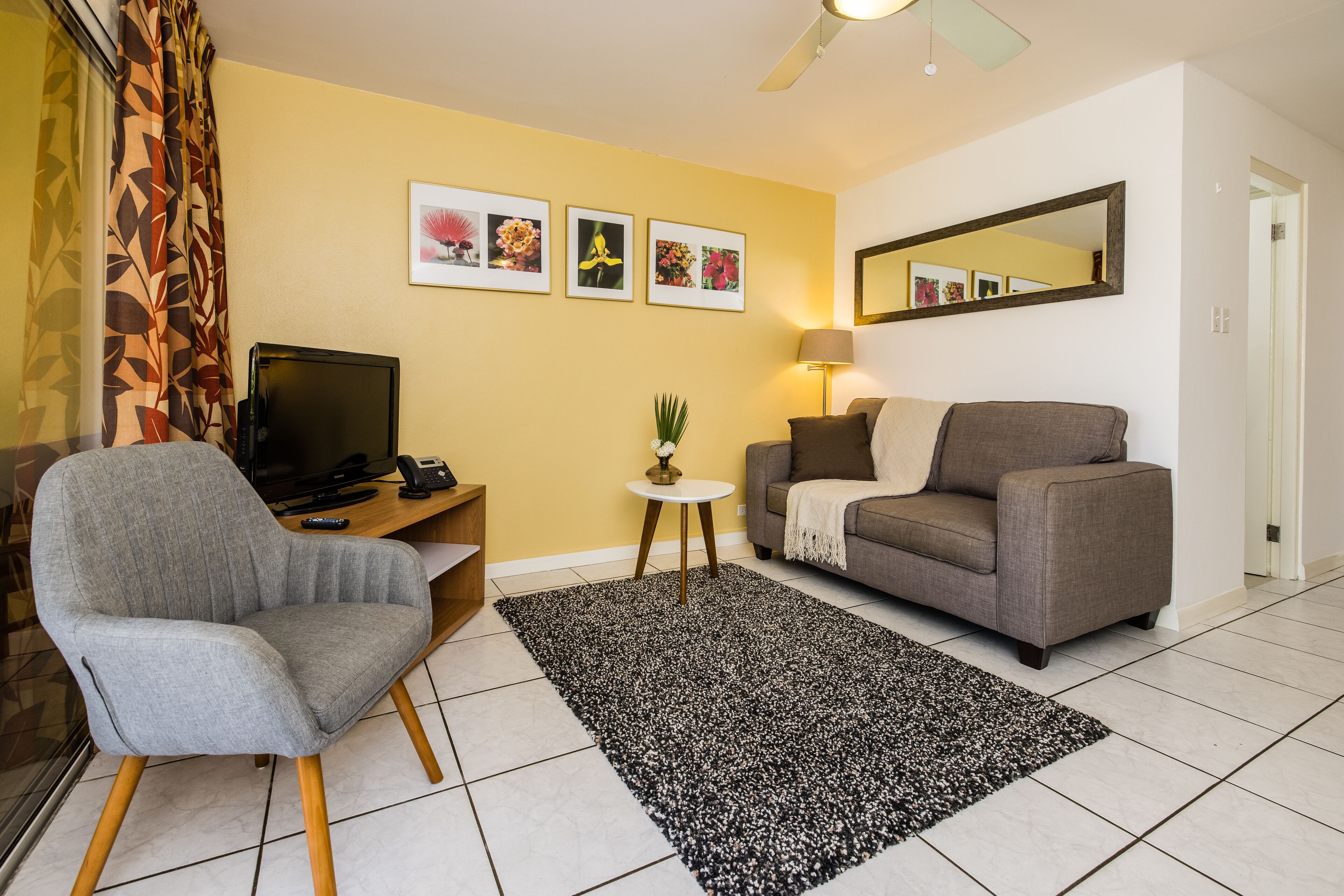 suite, 1 bedroom | premium bedding, in-room safe, desk, laptop workspace