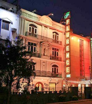 Front of property - Florence Inn (New Delhi)